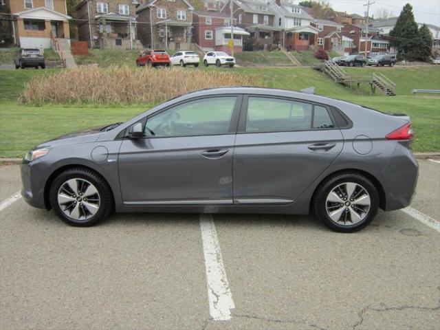 2019 hyundai ioniq plug-in hybrid base