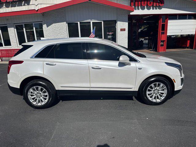 2018 cadillac xt5 base