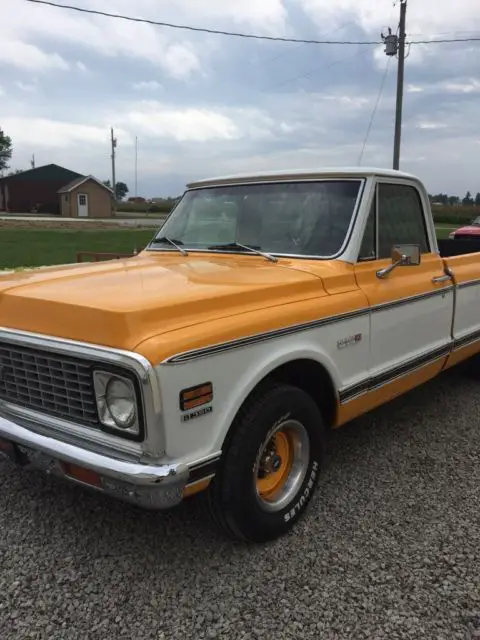 1962 chevrolet cheyenne pick up truck