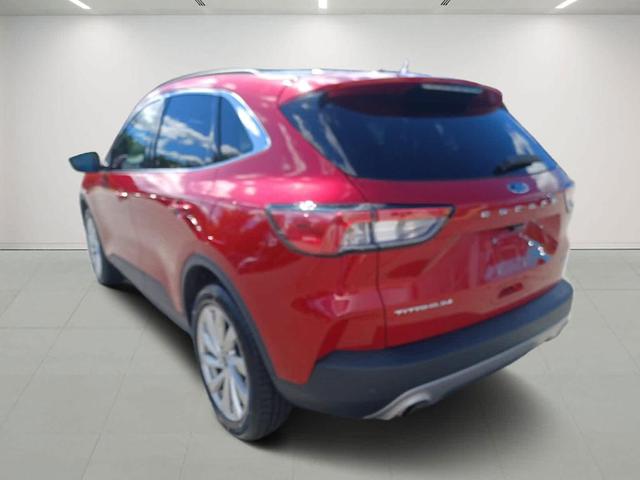 2022 ford escape titanium hybrid