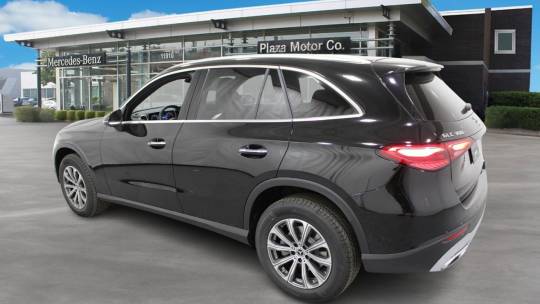 2025 Mercedes-Benz GLC
