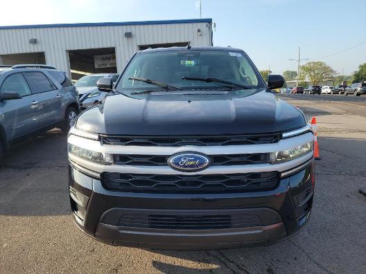 2023 ford expedition xlt