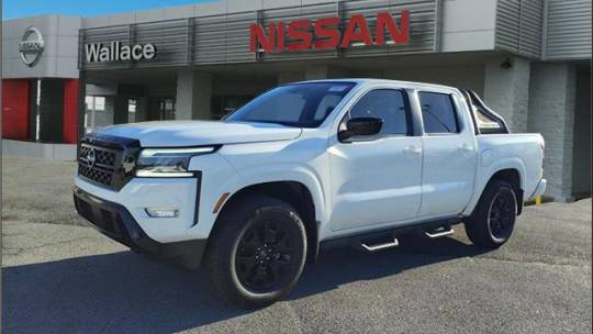 2023 nissan frontier sv