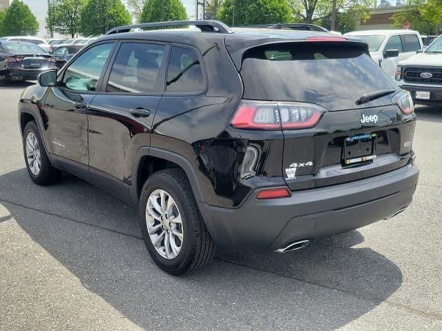 2022 jeep cherokee latitude lux in donegal heights, pennsylvania