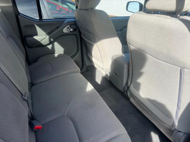 2019 nissan frontier sv