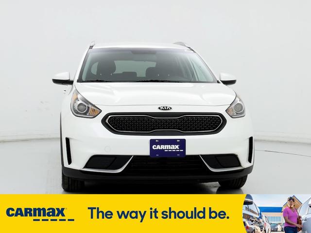 2017 kia niro lx