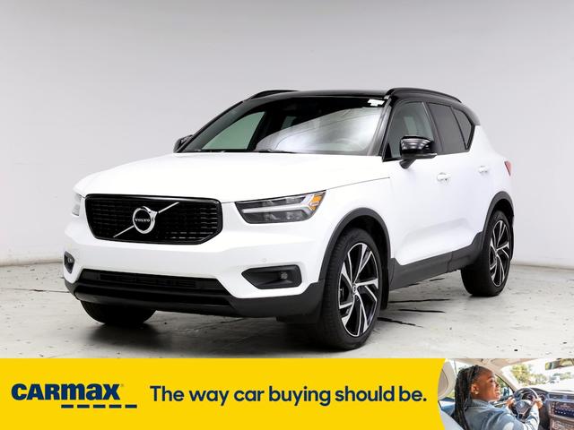 2021 volvo xc40 t4 r-design
