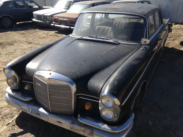 1963 mercedes-benz 300se fintail heckflosse sedan solid rust-free to be restored