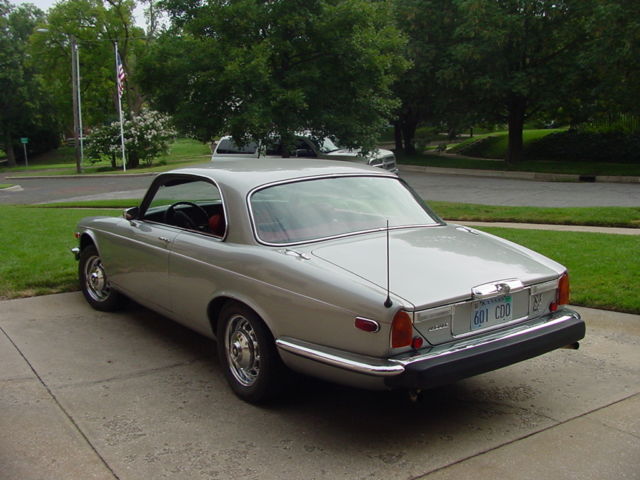 1977 jaguar xj6