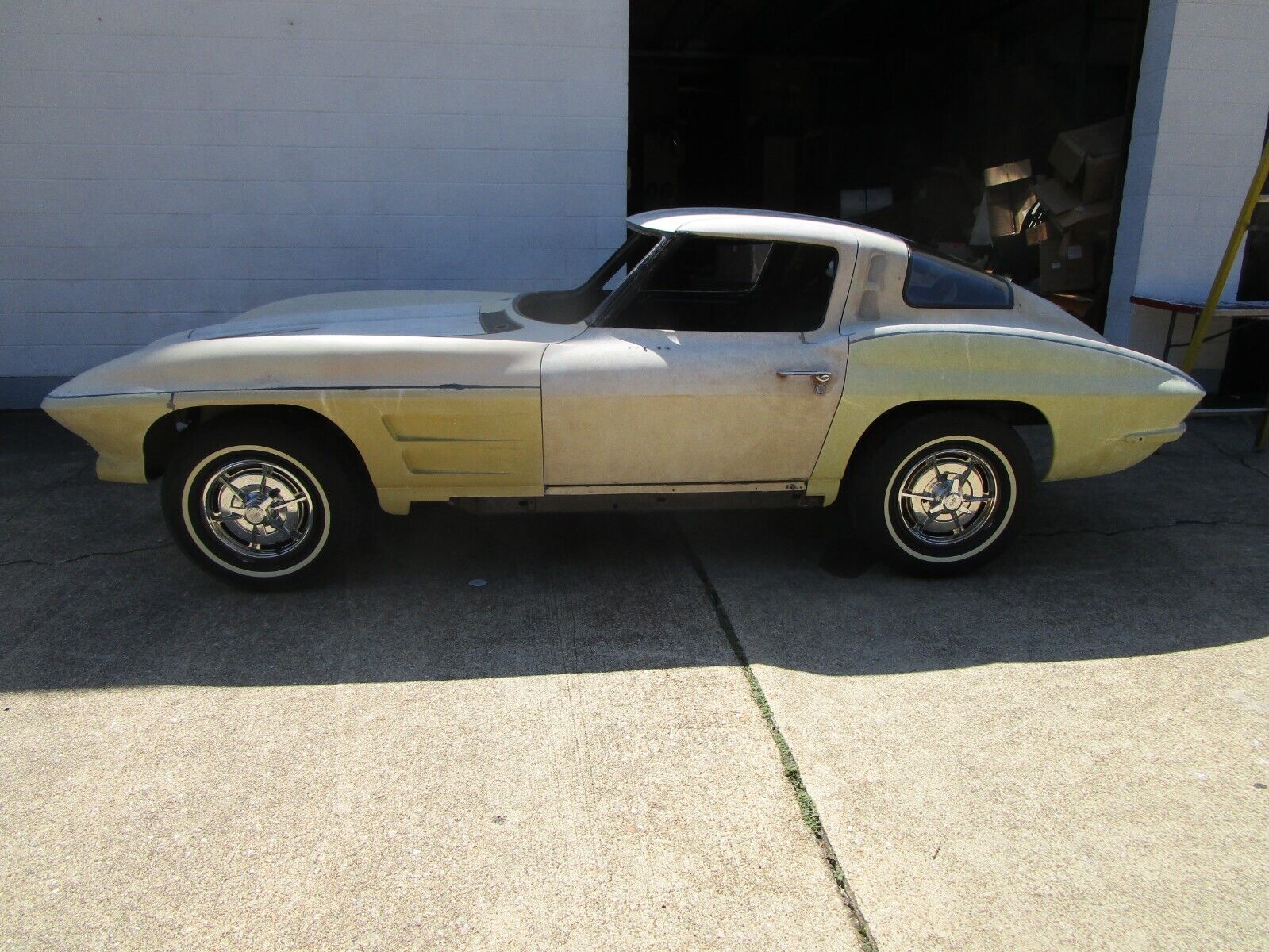 1963 chevrolet corvette tuxedo black/black sting ray sport coupe