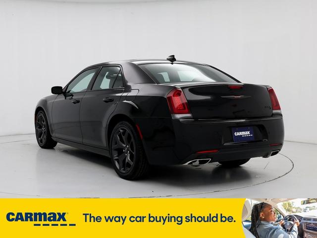 2023 chrysler 300 s