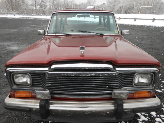 1984 jeep grand wagoneer -- woody, no rust, clear title!