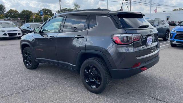 2023 jeep compass trailhawk