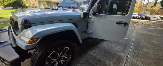 2024 jeep wrangler 4xe sport s