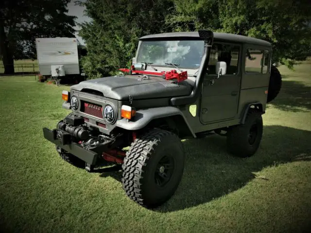 1977 toyota land cruiser fj40 restored lots of extra's 4x4 much more must see