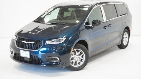 2025 Chrysler Pacifica