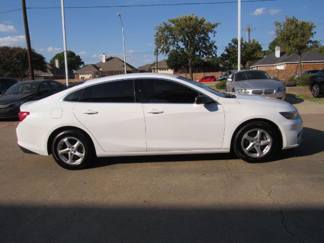2018 chevrolet malibu 1ls