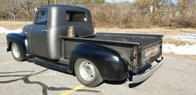 1950 chevrolet short bed step side pickup truck. with a blown 350 with trips