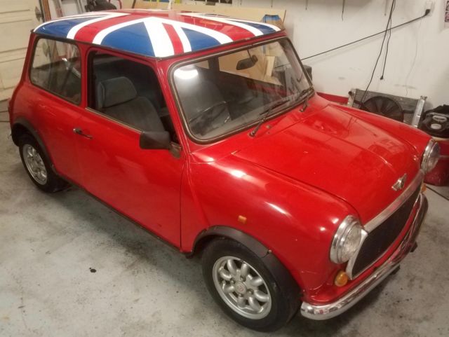 1969 classic mini cooper, automatic and 100% original, just out of storage!