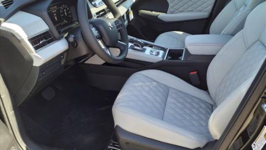 2024 Mitsubishi Outlander
