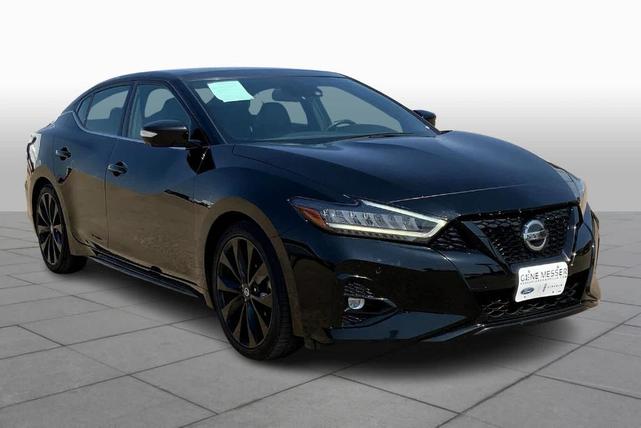 2022 nissan maxima sr