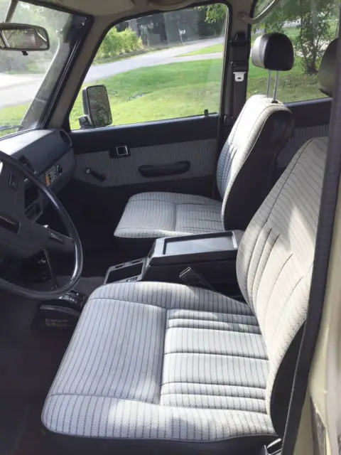 1987 toyota land cruiser hj60 diesel landcruiser fj60 hj61 4x4 diesel