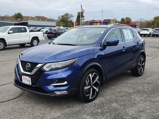 2022 nissan rogue sport sl
