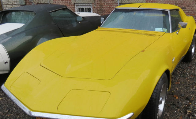 1971 chevrolet corvette stingray yellow