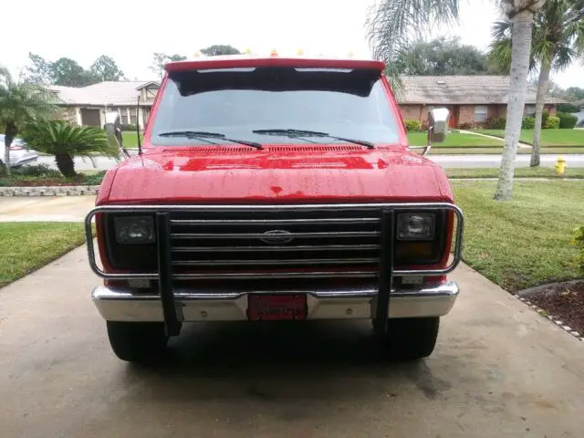 "rare" 1987 ford e350 econoline dually vantruk - professionally built units