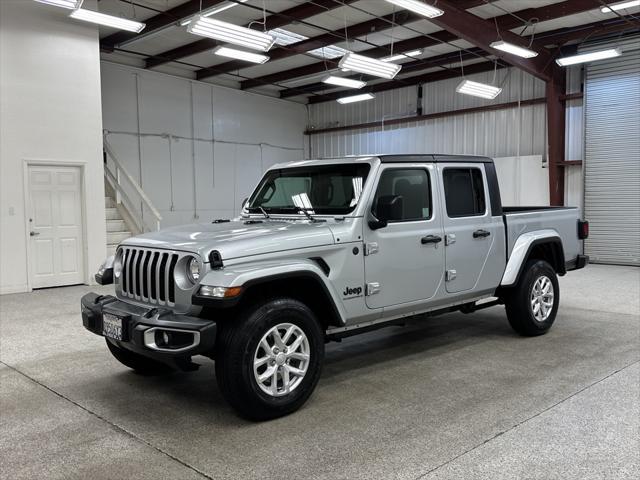 2023 jeep gladiator sport s