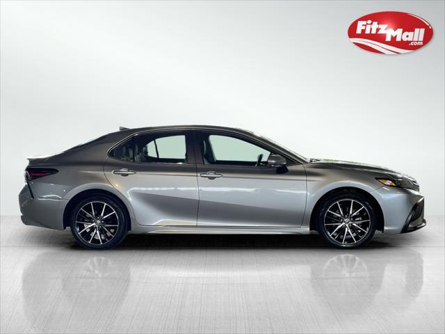 2024 toyota camry se