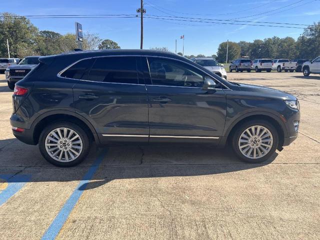 2019 lincoln mkc standard