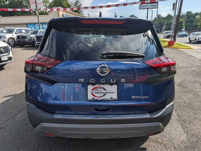 2021 nissan rogue sv