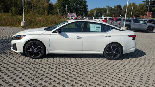 2025 Nissan Altima