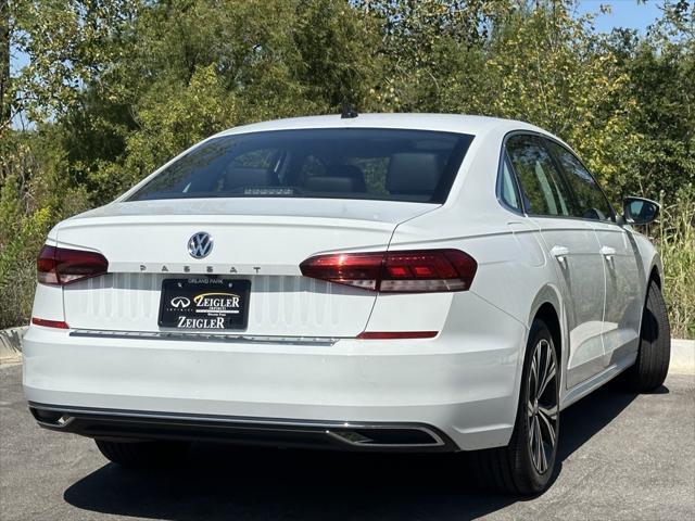 2022 volkswagen passat 2.0t se