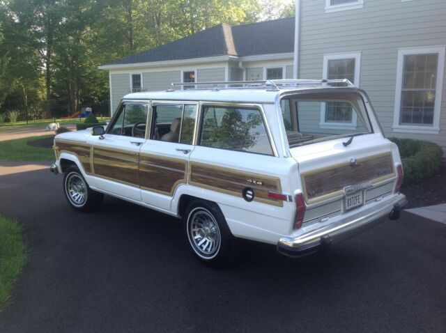 beautiful 1989 jeep grand wagoneer