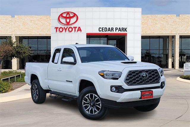 2023 toyota tacoma trd sport