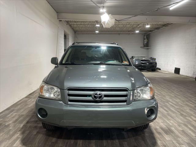 2005 toyota highlander base