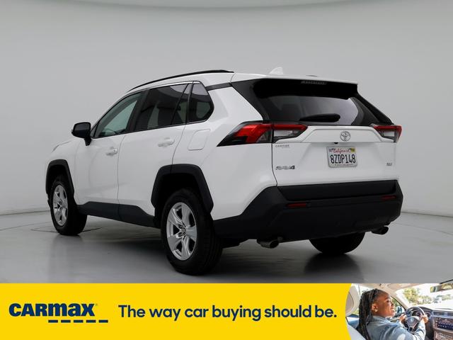 2019 toyota rav4 xle