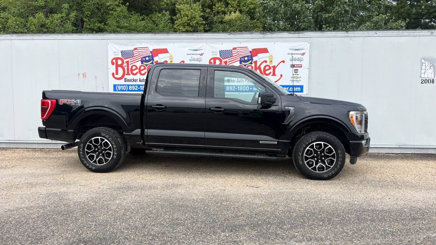 2021 ford f-150 xlt