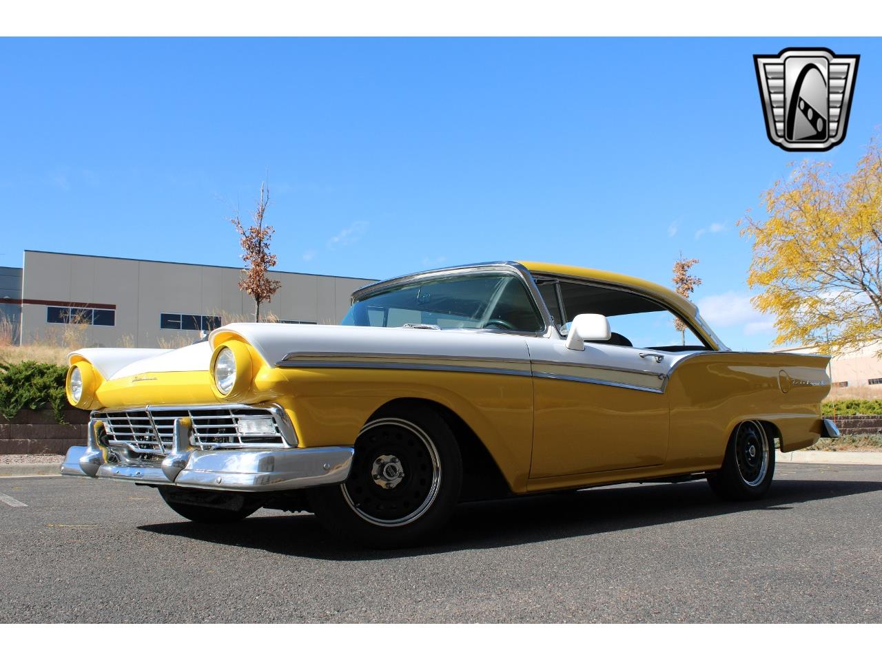 1957 ford fairlane 500