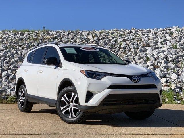 used 2016 toyota rav4 fwd le meridian, ms 39302 for sale in meridian, mississippi