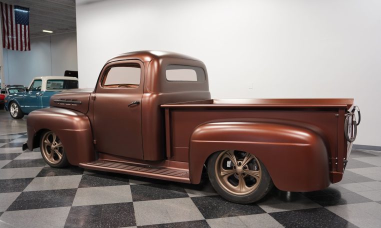 1952 ford f-100 restomod