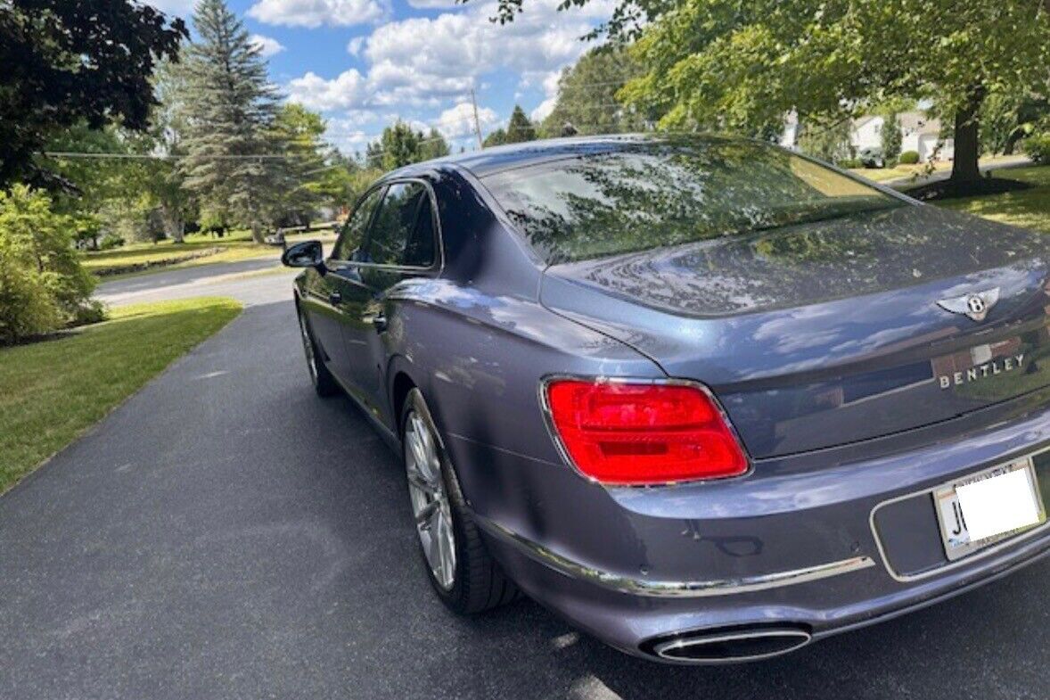 2021 bentley flying spur w12