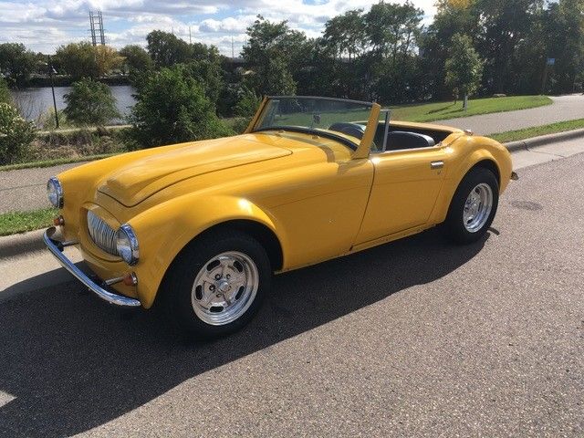 1964 austin healey 3000 mkii replica - v8 - auto - 142 miles