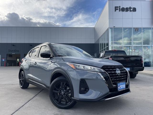 2024 nissan kicks sr