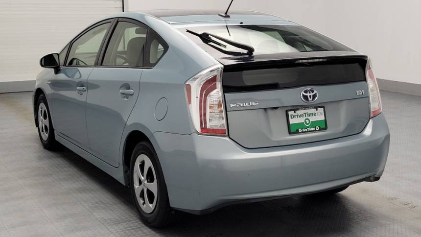 2015 toyota prius five