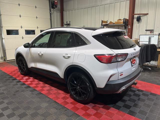 2021 ford escape sel
