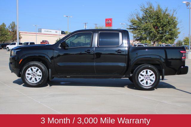 2022 nissan frontier sv