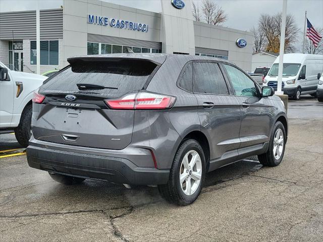 2022 ford edge se